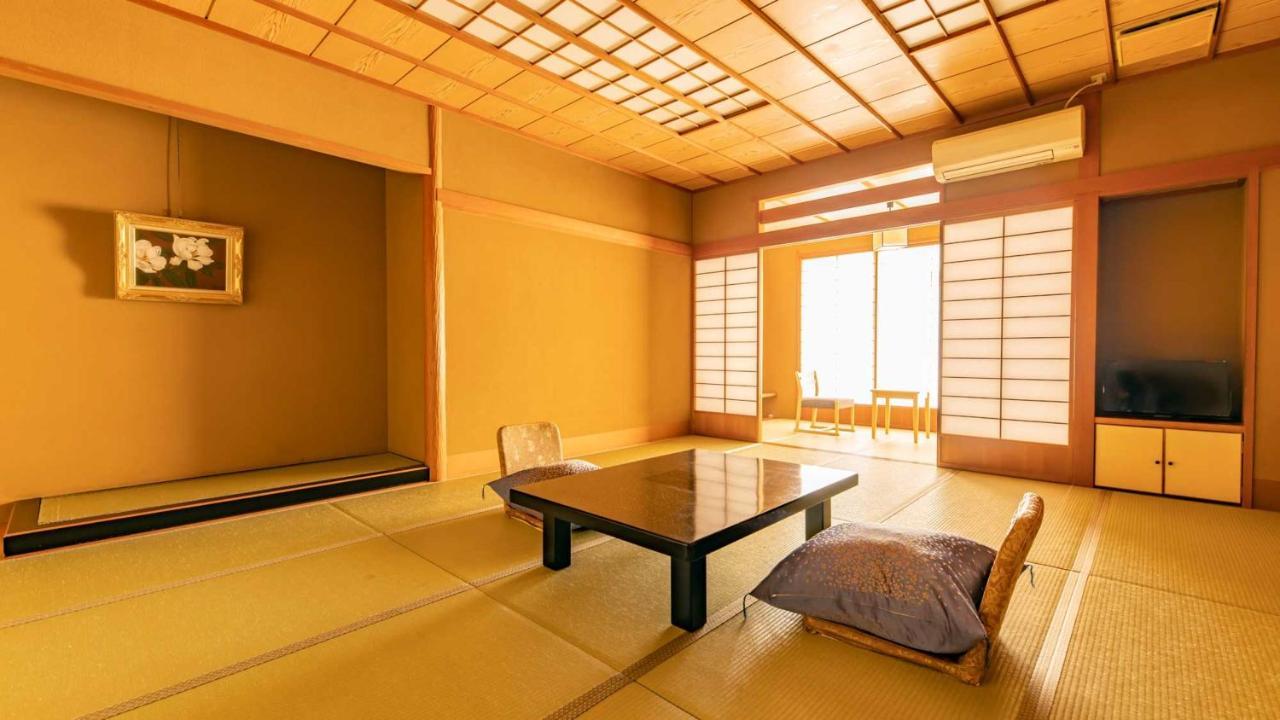 Fujiya Hotel Kaga  Exterior photo